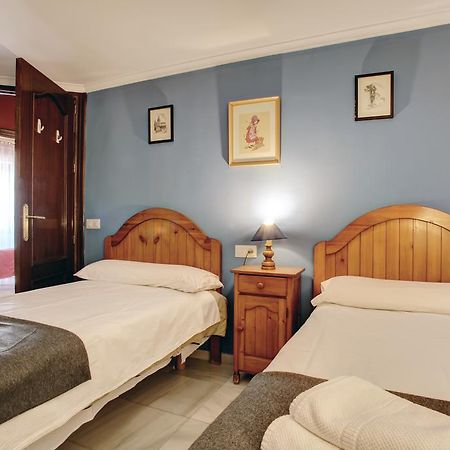 Holiday House Abul Beka Ronda Cameră foto
